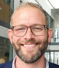 Dr Jed Odermatt
