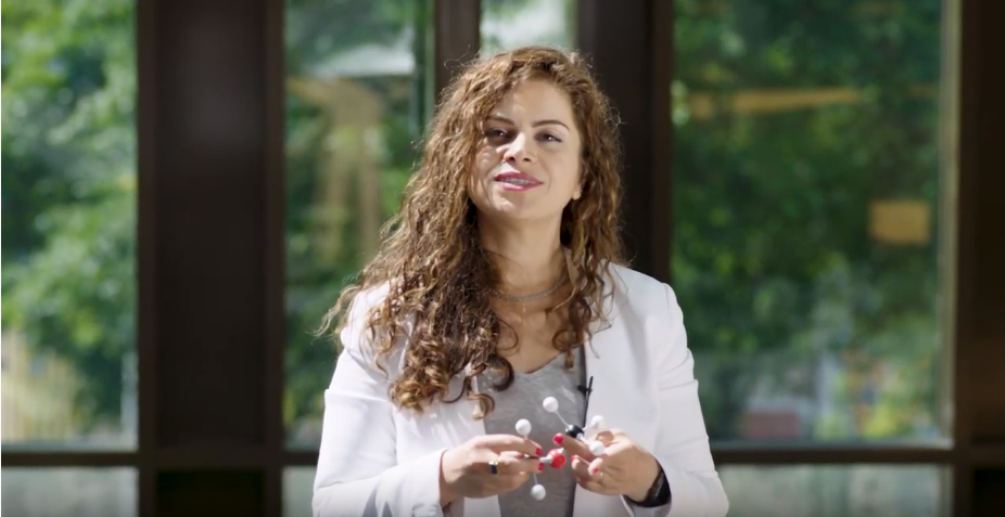 Shirin Faraji over moleculen en licht in "Research Minute"
