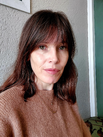Miriam Scheltens (Monday-Thursday, Friday morning)tel: +31503636560, e-mail: m.scheltens@rug.nl