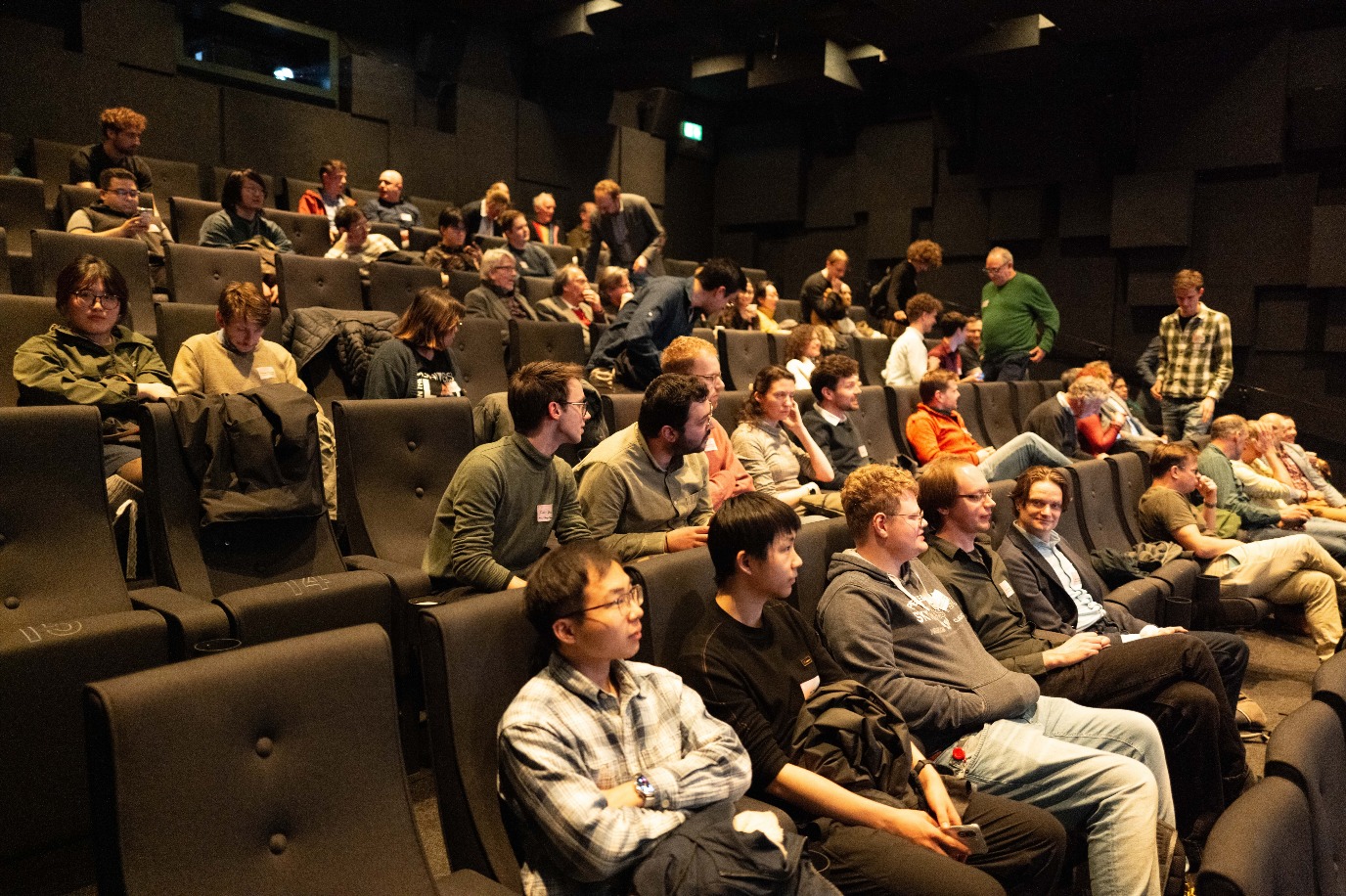 the audience in the room