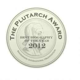 De eerste Plutarch Award werd in 2012 uitgereikt aan Robert Caro's The Passage of Power