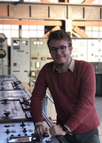 Engincan Tekin at a lab