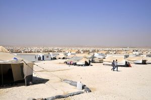 A view of Zaatari refugee camp, Jordan, from August 2013. Source: Foreign and Commonwealth Office, accessed via Wikimedia Commons under Open Government Licence v1.0