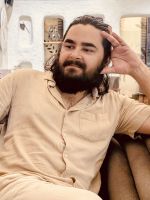 Portret Ajay Saini