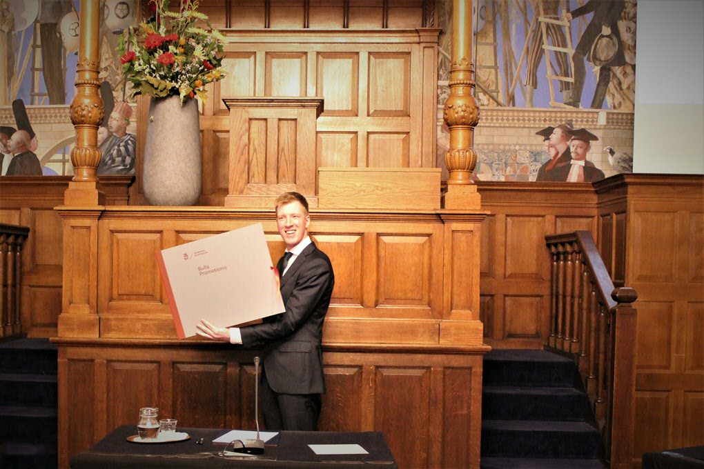 Hessel with his freshly awarded PhD.