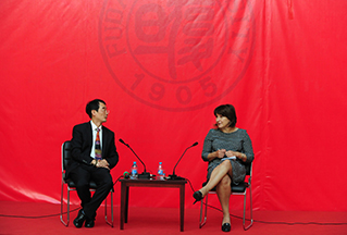 Prof. Ding Chun and Mrs. Liliane Ploumen