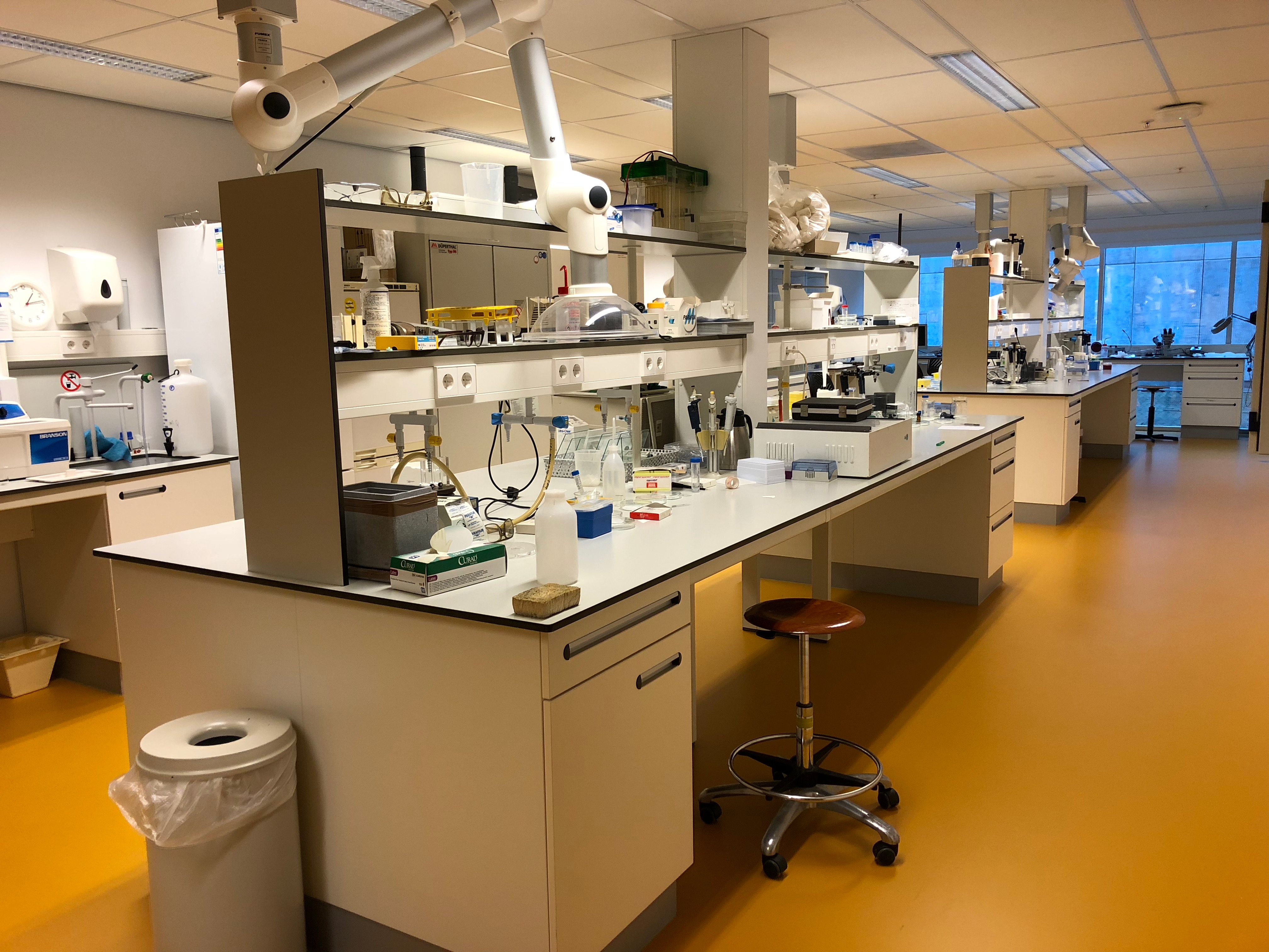 Sample preparation lab