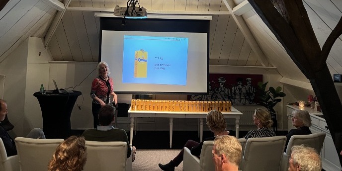 Associate professor Machteld van den Broek teaches Lions