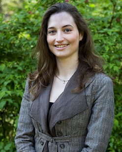Dr Maike van der Vlugt