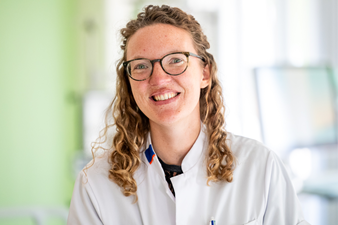 Dr. Jozine ter Maaten