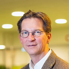 prof. dr. Adriaan Voors