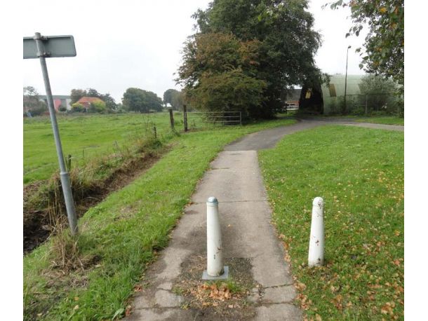 nasty cycle bollard