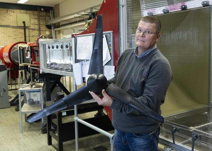 'Wiggly wing movements could make the blades of wind turbines more efficient.'
