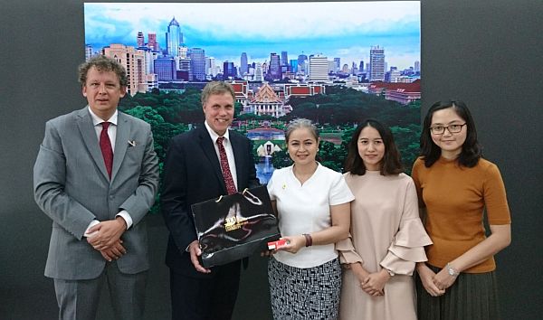 Prof. Ronald Holzhacker and Tim Zwaagstra, Groningen international officer, to Chulalongkorn University, Bangkok, with the international office