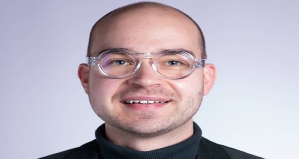 Dr. B.C. (Björn) Mitzinneck