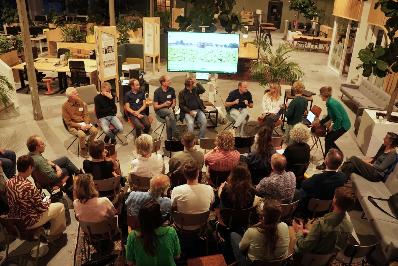 Bij het milieucafé: Leren van PFAS op 18 september 2025, mede georganiseerd door de Bèta Wetenschapswinkel | Foto: Marit Nygård