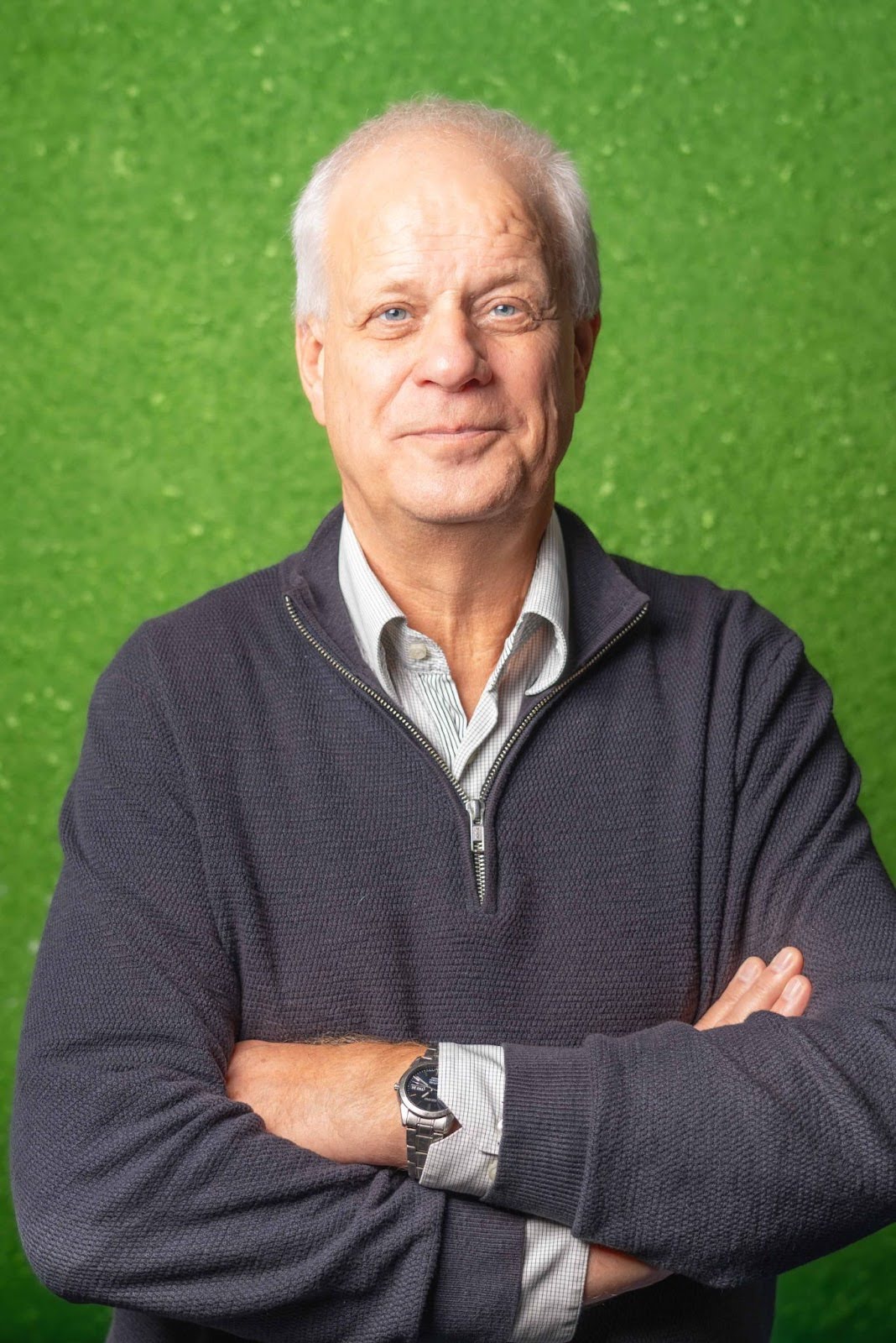 Individuele portretfoto met neutrale achtergrond