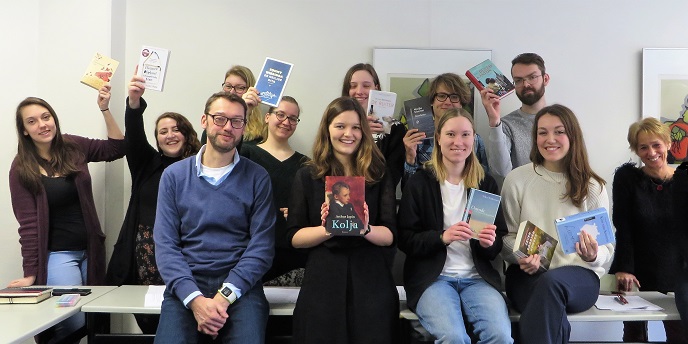 Studenten Letterkunde en hun boeken.