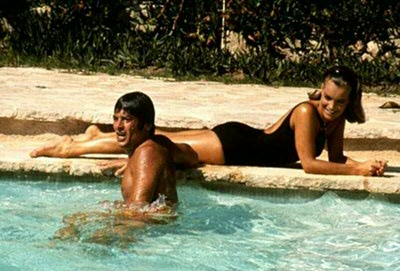 Zwembad als broeierig decor in La piscine met Alain Delon
