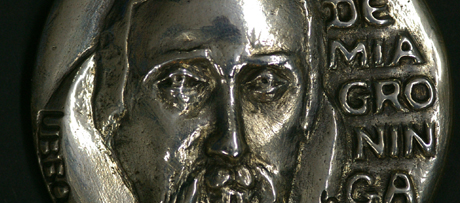 Zilveren penning met portret van Ubbo Emmius, 1999