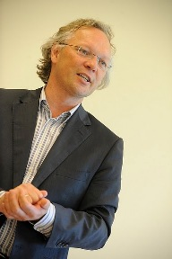 Prof. Aard Groen