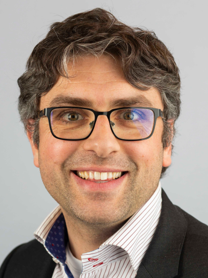 Profielfoto van prof. dr. ir. C.M. (Martijn) van der Heide
