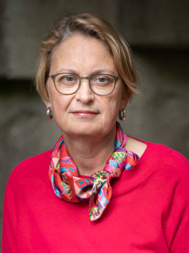 Profielfoto van prof. dr. C. (Cisca) Wijmenga