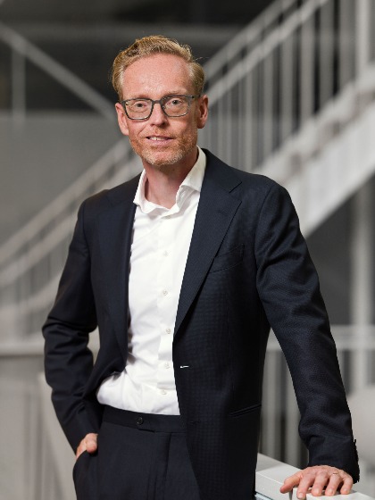 Profile picture of dr. D.B. (Dennis) Veltrop