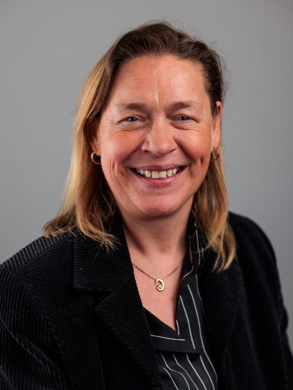 drs. E.D. (Elvira) Narouz-Bruining