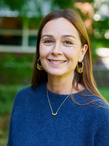Profile picture of E.M. (Esther) Knot