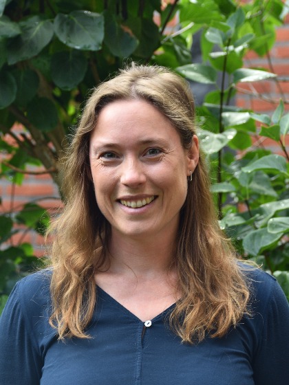 dr. E. (Evelien) Snippe