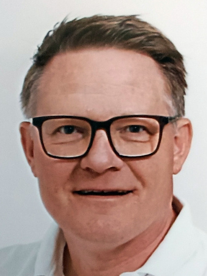 prof. dr. J. (Jan) Riezebos