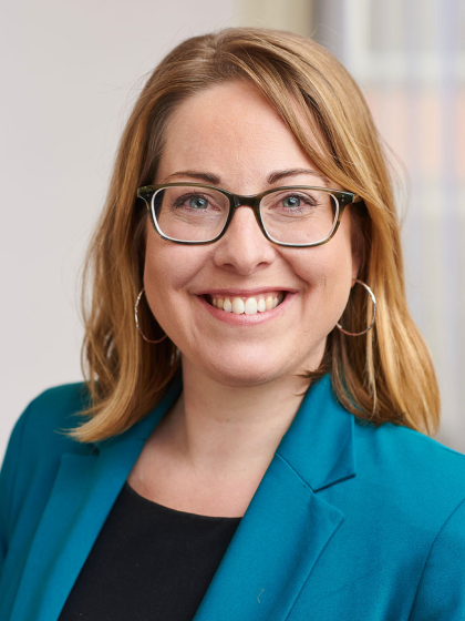 Profielfoto van mr. dr. L.J.J. (Laura) Peters