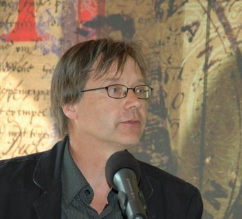 Profile picture of prof. dr. M.G.J. (Maarten G J) Duijvendak