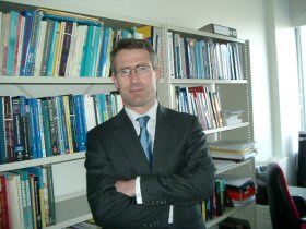 Prof.dr. R.L. ter Hoeven RA