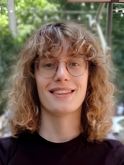 Profile picture of T.L. (Tess) Huijting, MA
