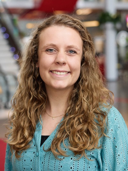 Profielfoto van V.J.P. (Vivian) Velthuis