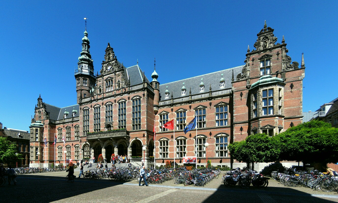 Academy building in the city centre