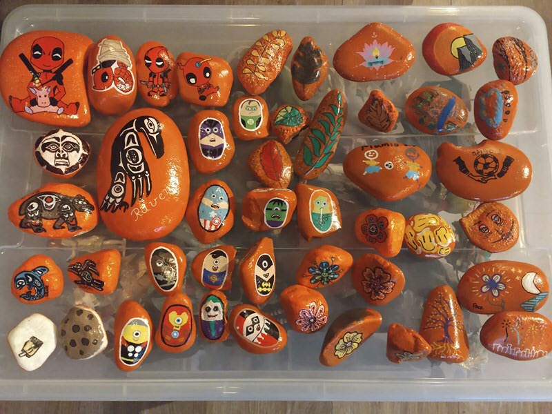 Diverse art on the orange stones