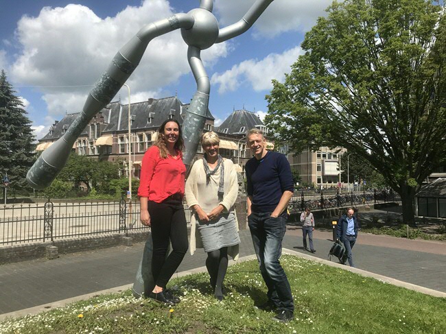 Van links naar rechts: Pauline Emaar, Hilly Mast en Gerard Terwisscha Van Scheltinga.