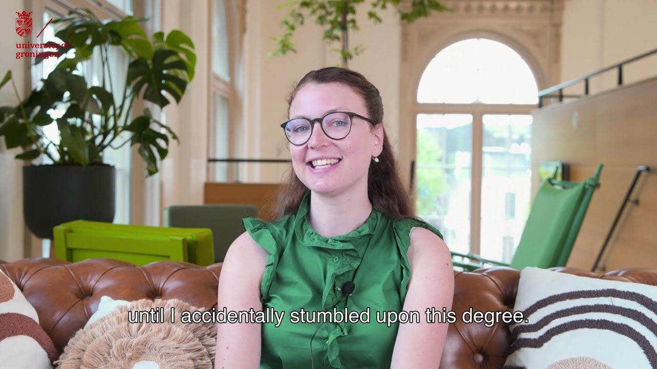 Kari Kuggelijn on her experience in choosing to study Global Responsibility & Leadership?