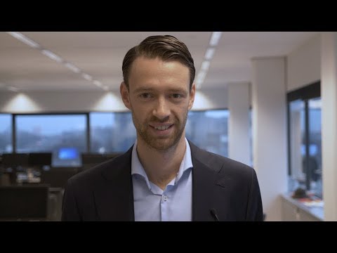 Olaf Schoenmaker, business controller at NN | FEB alumnus video portrait