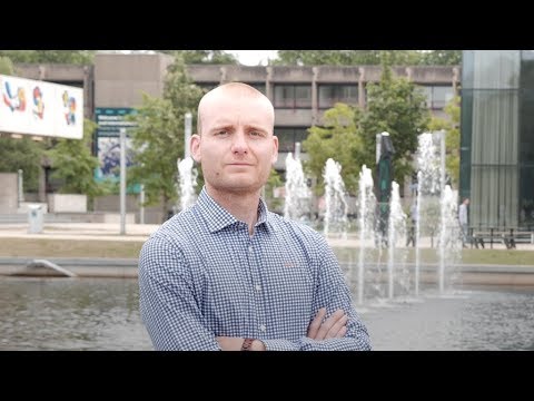 Bob Castelein, PhD candidate at Erasmus University Rotterdam | FEB alumnus video portrait