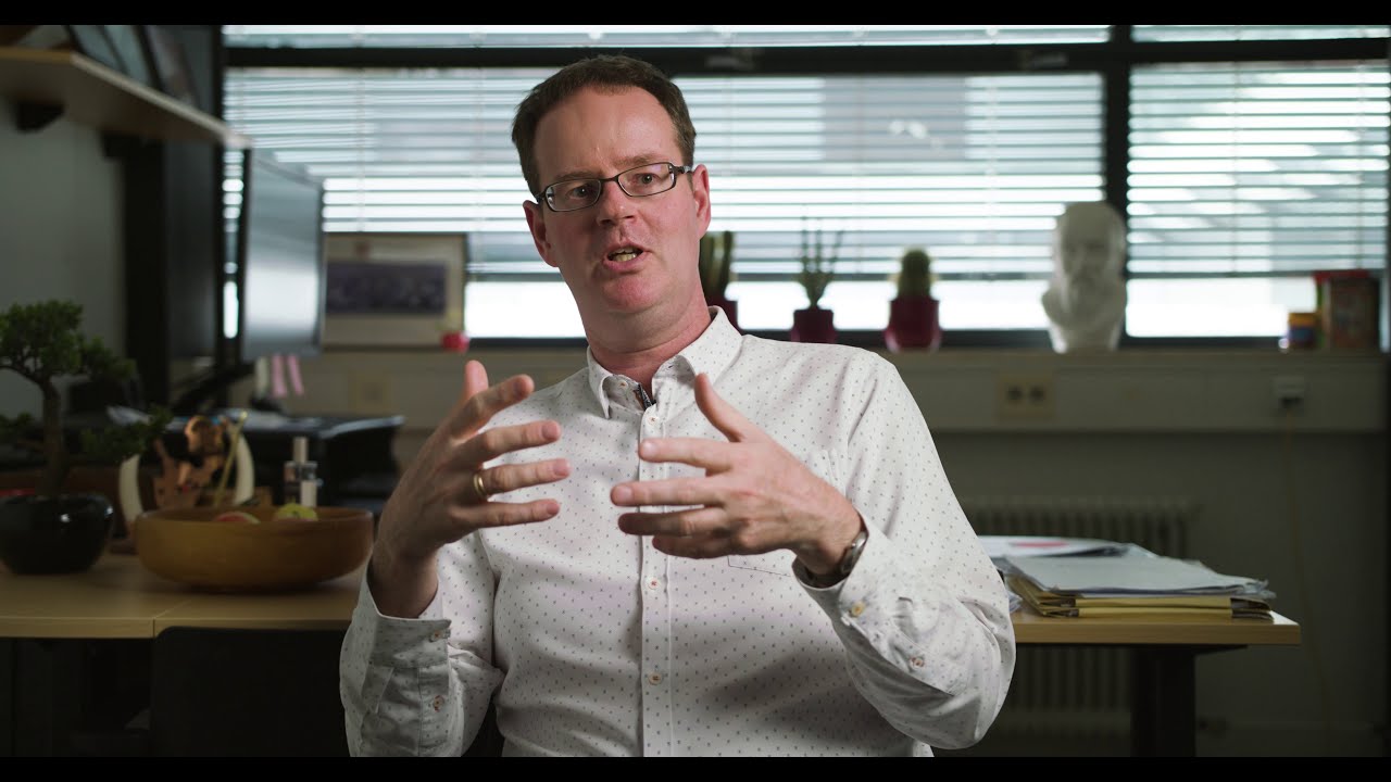 Prof. Jan Anton Koster explains his research interest
