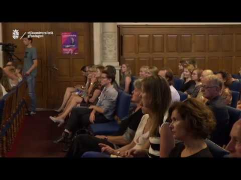 Kijk hier de Letterenlezing 2018 door Stine Jensen terug
