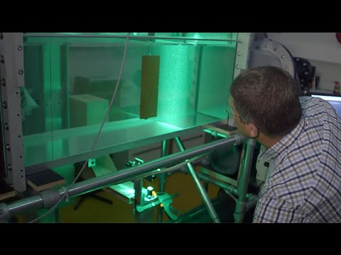 New kiting method generates electricity from 'calm' water