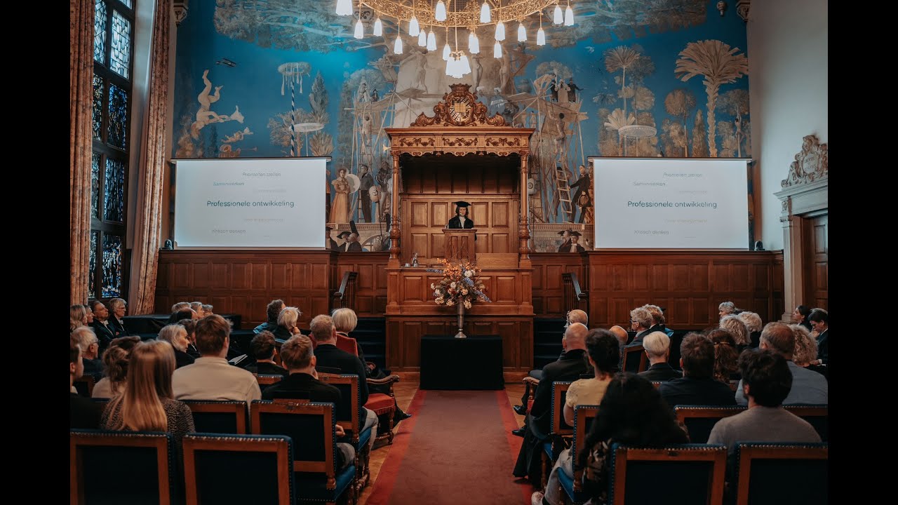 Oratie Joke Fleer: Een pleidooi voor de verankering van persoonlijke en professionele ontwikkeling in het academisch onderwijs