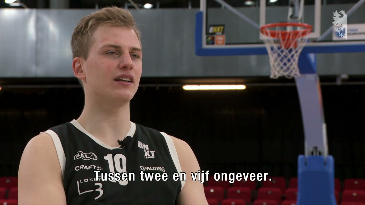 Jef de Vries vertelt hoe hij topbasketbal combineert met studeren aan de RUG